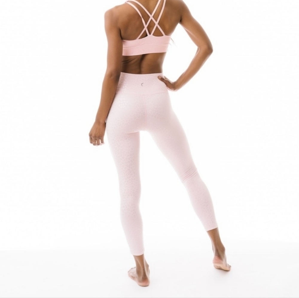 ZYIA active leoperd unicorn Holographic light n tight Hi rise 6-8 - Picture 2 of 7